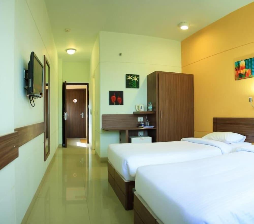 East Delhi Hotel New Delhi Buitenkant foto