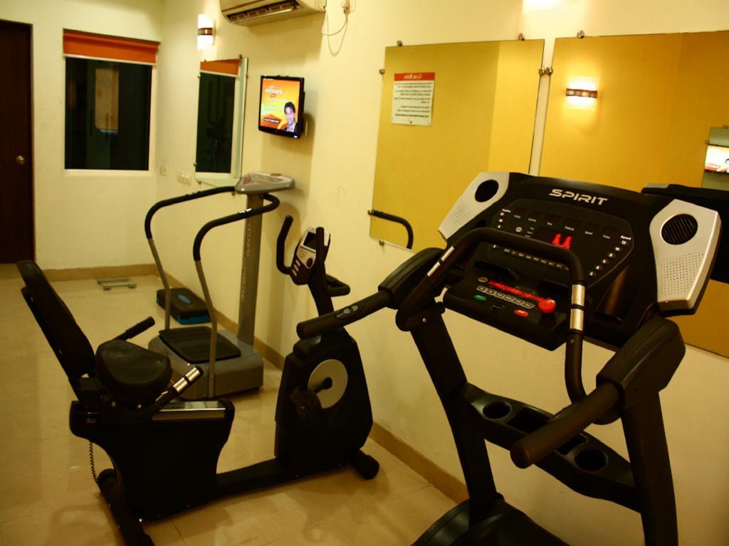 East Delhi Hotel New Delhi Buitenkant foto